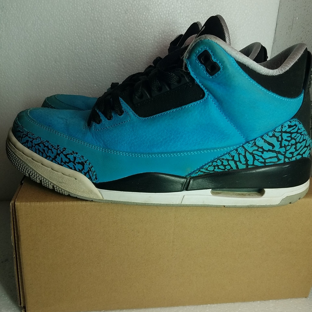 Air Jordan Retro 3 Powder Blue